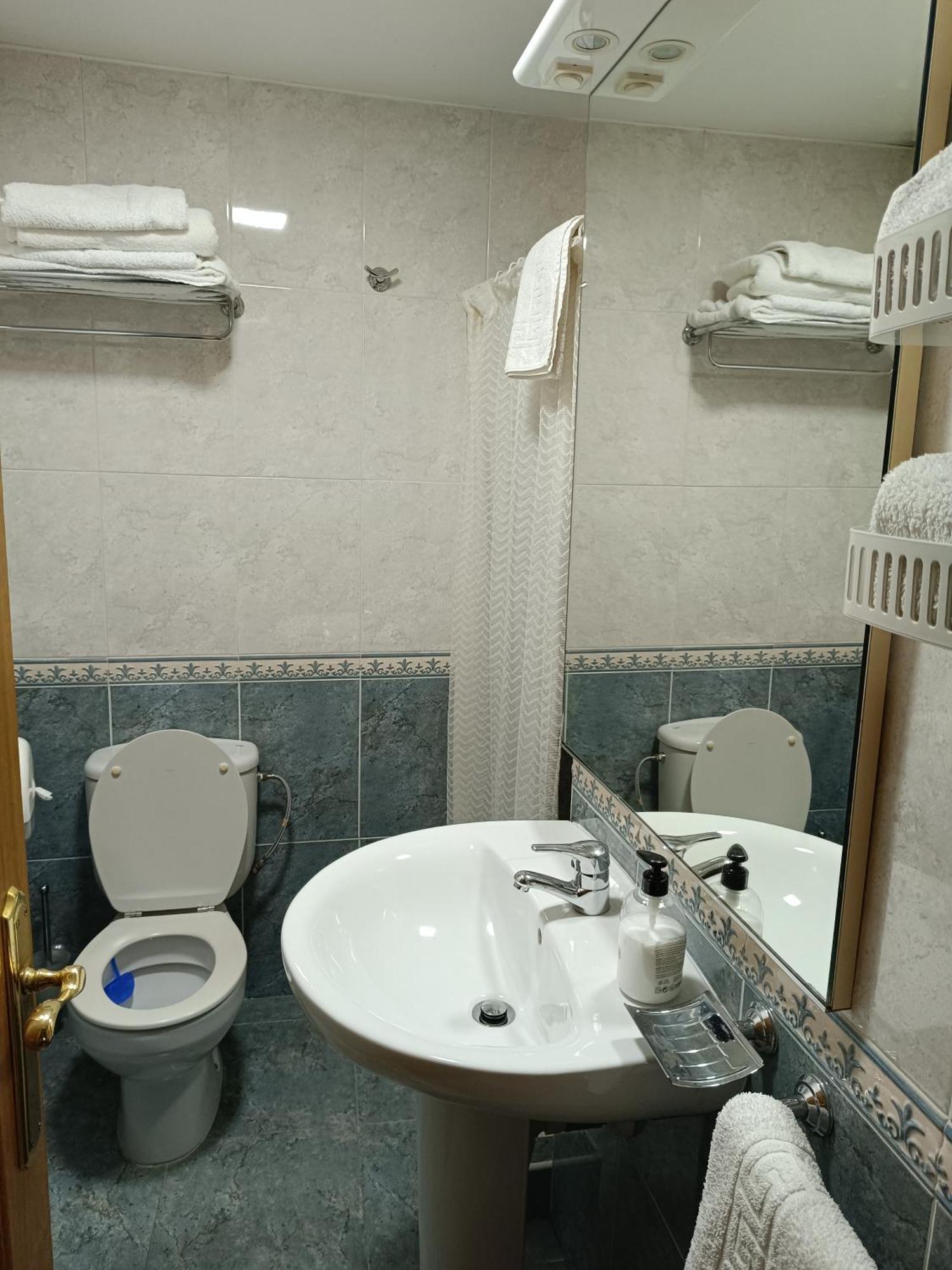 Apartamento Edita Lugo Luaran gambar